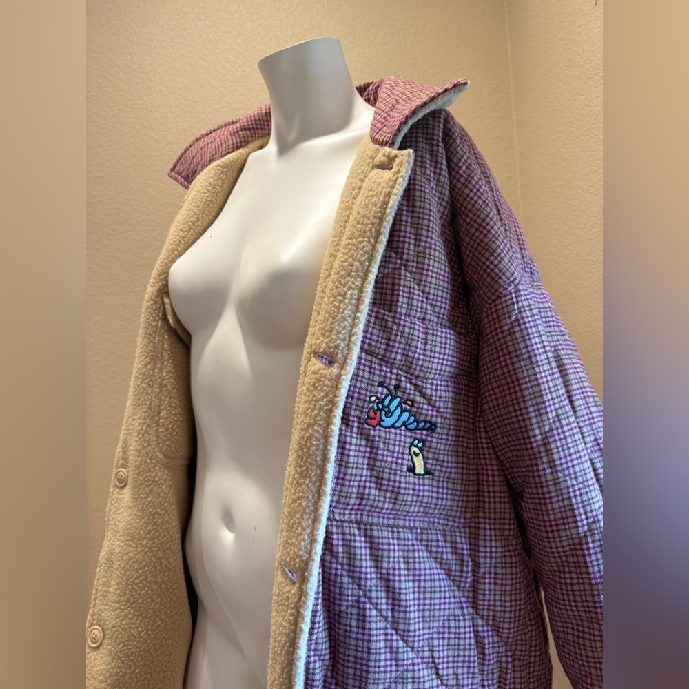 Obey Cream Sherpa Jacket with Embroidered Detail - Picture 2 of 16